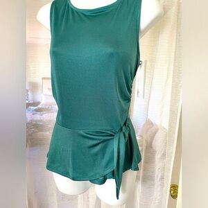 Meraki,  Green Top w tie side
